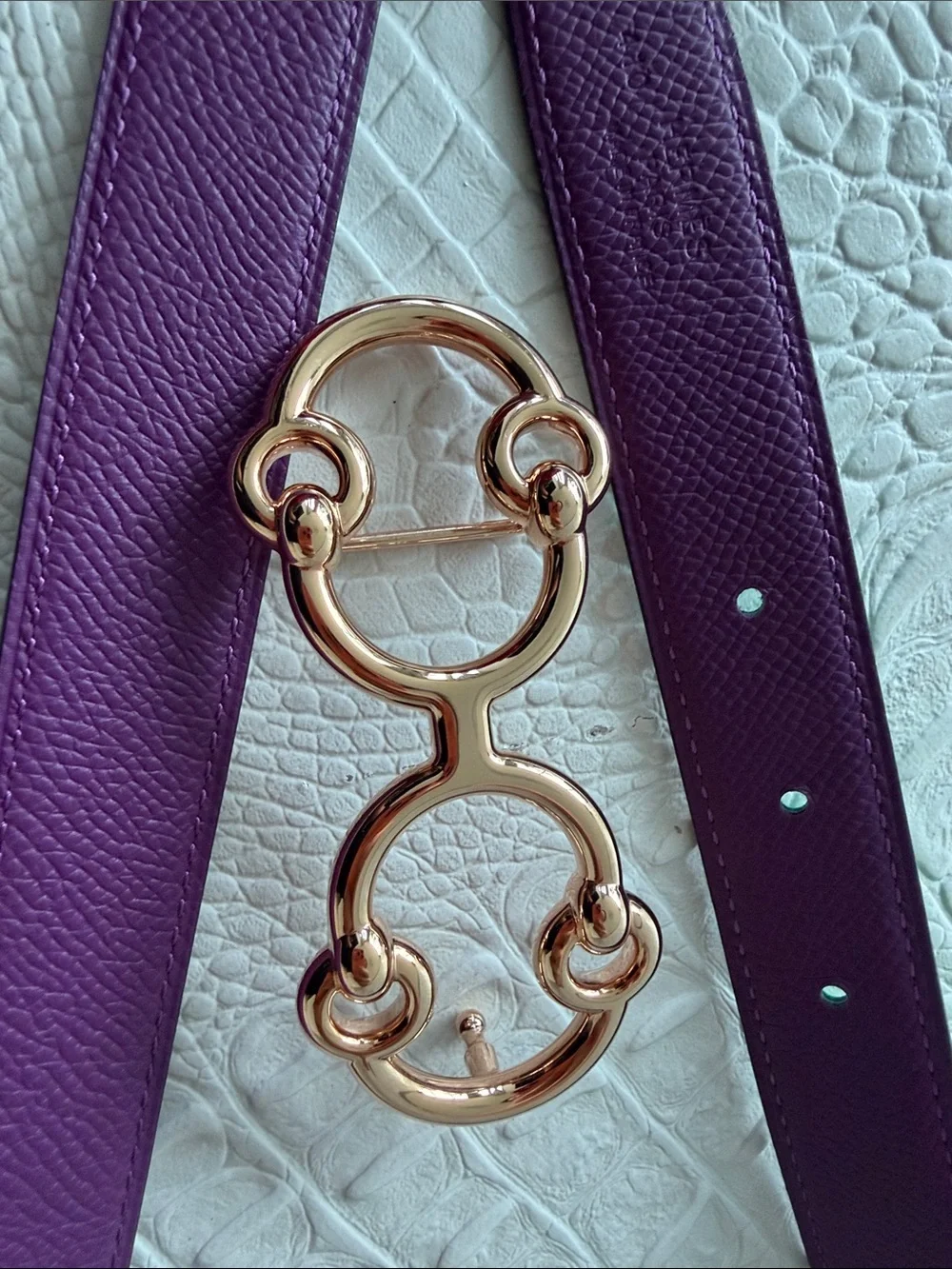 Hermes Reversible belt green/purple with rose gold buckle Size 75, pristine.